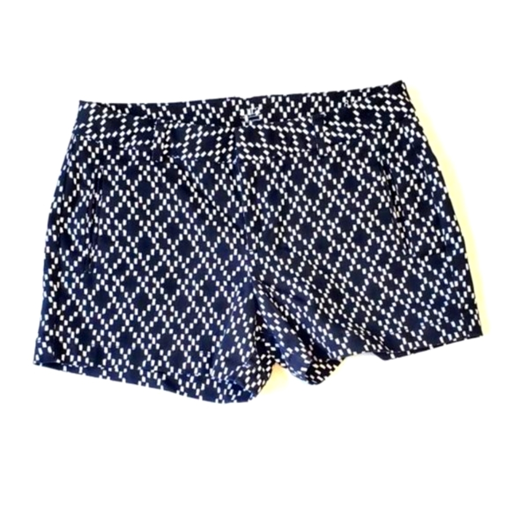 a.n.a Black and White Pattern Twill Shorts